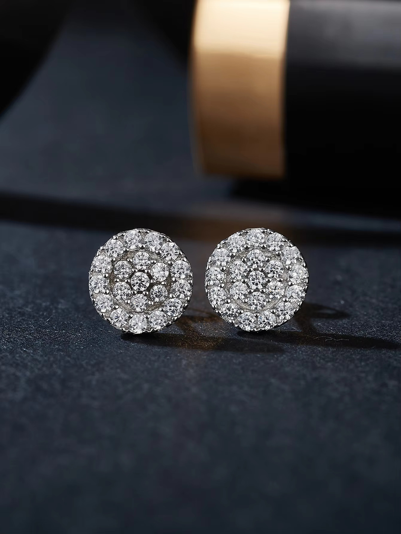 925 Sterling Silver VVS Moissanite Diamond Earring Fine Fashion Jewelry Stud Earring for Party Wedding or Birthday Gift