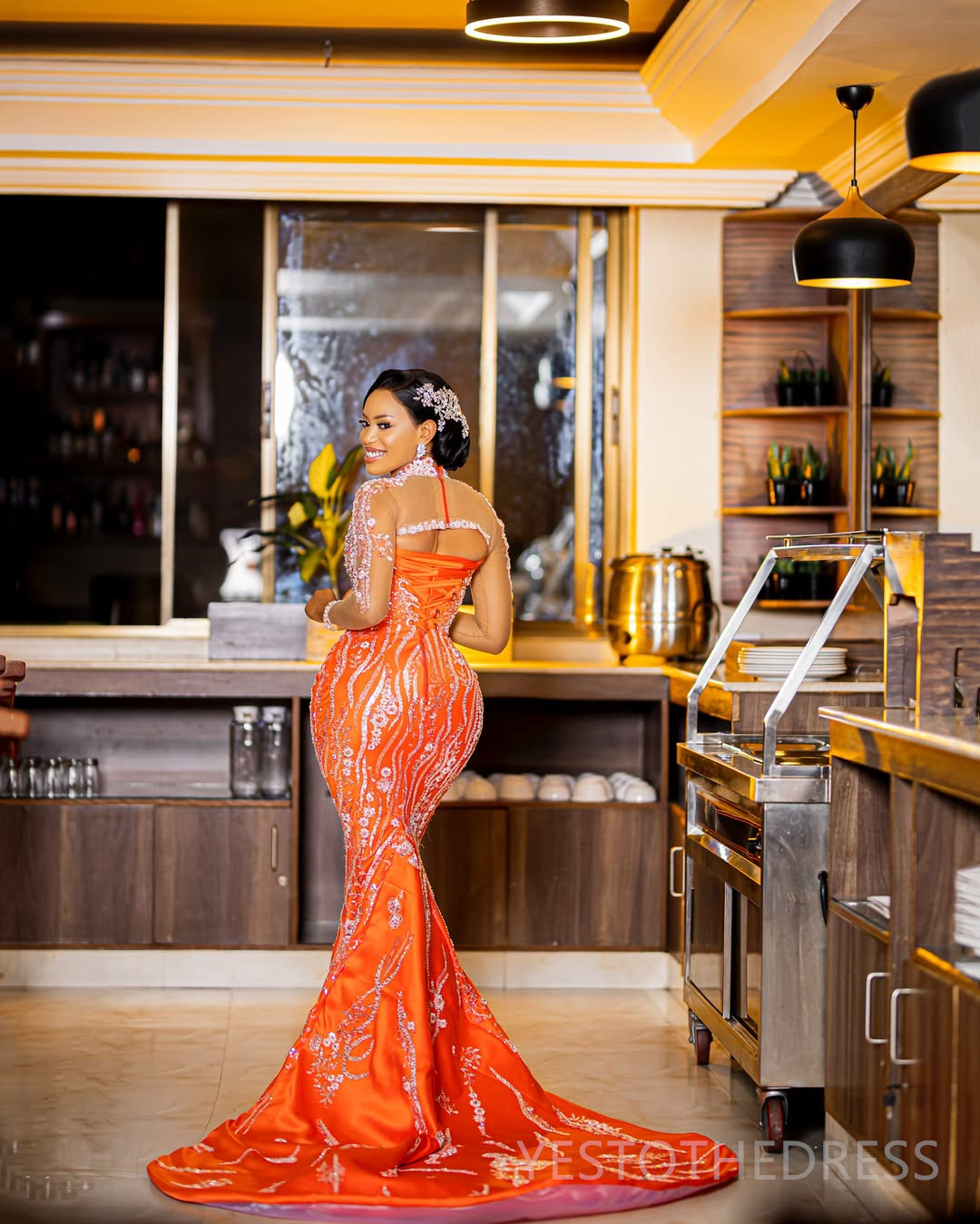 2025 Plus Size Orange Prom Dresses Mermaid Evening Dresses For Special Occasions High Neck Long Sleeves Beaded Lace Birthday Dress Second Reception Go