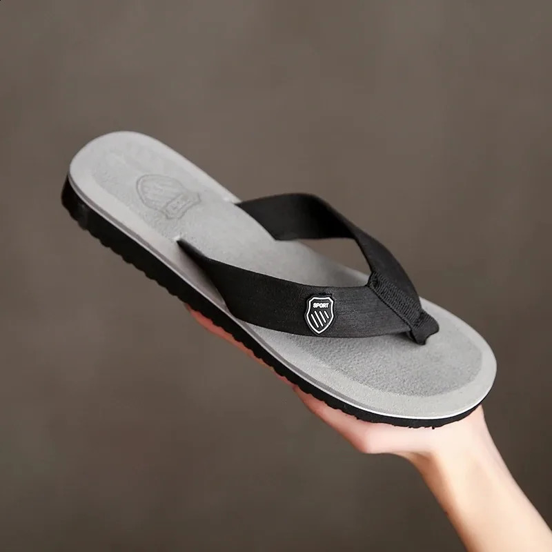 Sandals Shoes Men Summer Flip Flops High Quality Beach Antislip Casual Man Slippers y250304