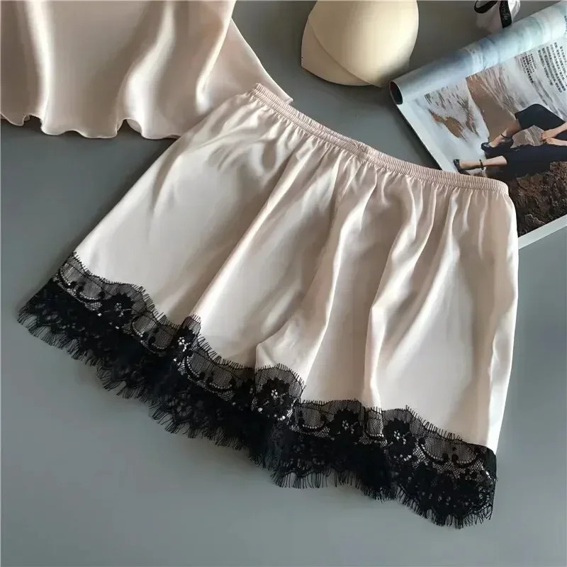 Womens Satin Ice Silk Pajama Suits V-Neck Lace Stretch Female Seamless Sexy Lingerie Homewear Pyjamas Shorts Sets Sleepwear 250314
