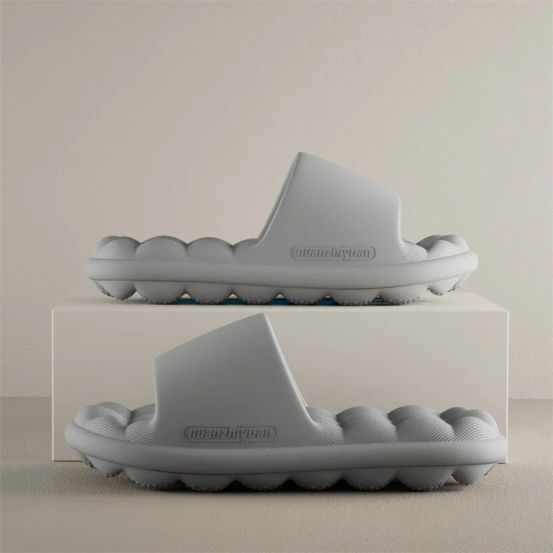 Men Anti-slip EVA Massage Summer Slippers Women Lightweight Bathroom Cozy Sandals Couple Unisex House Indoor Soft Home Shoes 250314