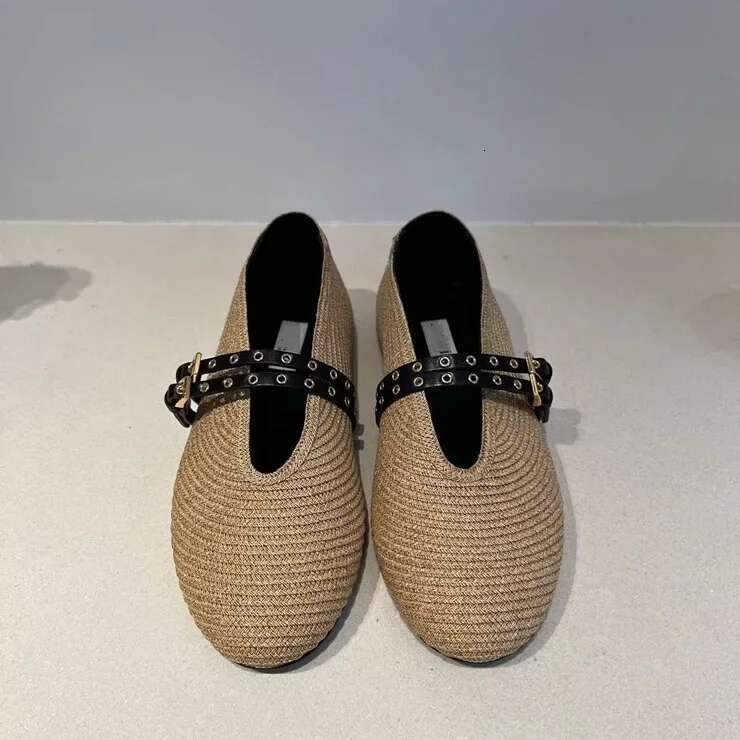 2024 Ladies Casual Comfort Ripped Lazy Shoes Female Womens Indoor Outdoor Beach Flat Slip On Summer Strap Loafers Straw