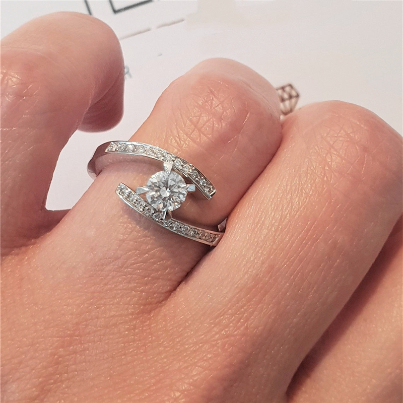 Jewelry 0.50CT Round Twist Bridal Criss Cross Lab Diamond Ring Unique Style Anniversary Engagement Womens Gold Ring