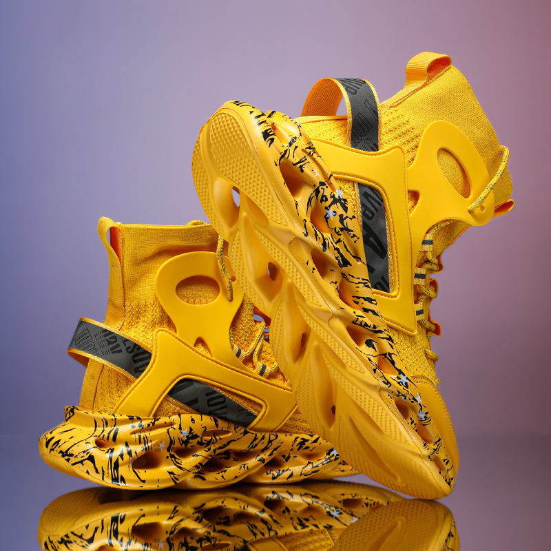 Camouflage Socks Men's High Top Elastic Fly Woven Sleeve Foot Designer Shoes 2025 New Graffiti Sports Shoes Trendy Men's Basketball Shoes