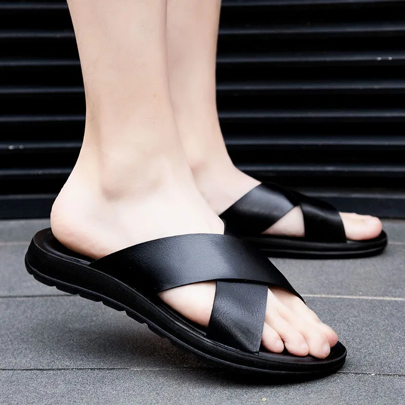 Men Shoes Italian Leather Slippers Men Beach Summer Shoes High Quality Big Size 38-47 Slip on Flats Male Flip Flops Mens Sandals 250310