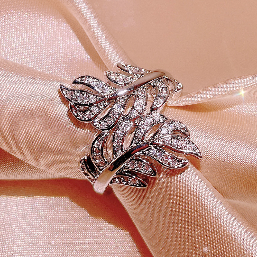 Chic Female Adaptable Leaves Design Zircon Ring | Trendy Fashion Jewelry
