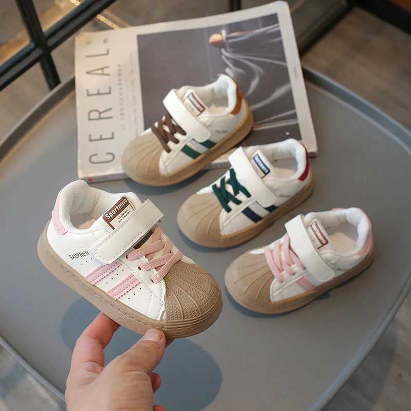 New Arrival Childrens Sneakers s Fashion Design White Nonslip Casual Shoes for Boys Girls Hook Breathable Sneakers Toddler Outdoor Shoe T250313 S25102