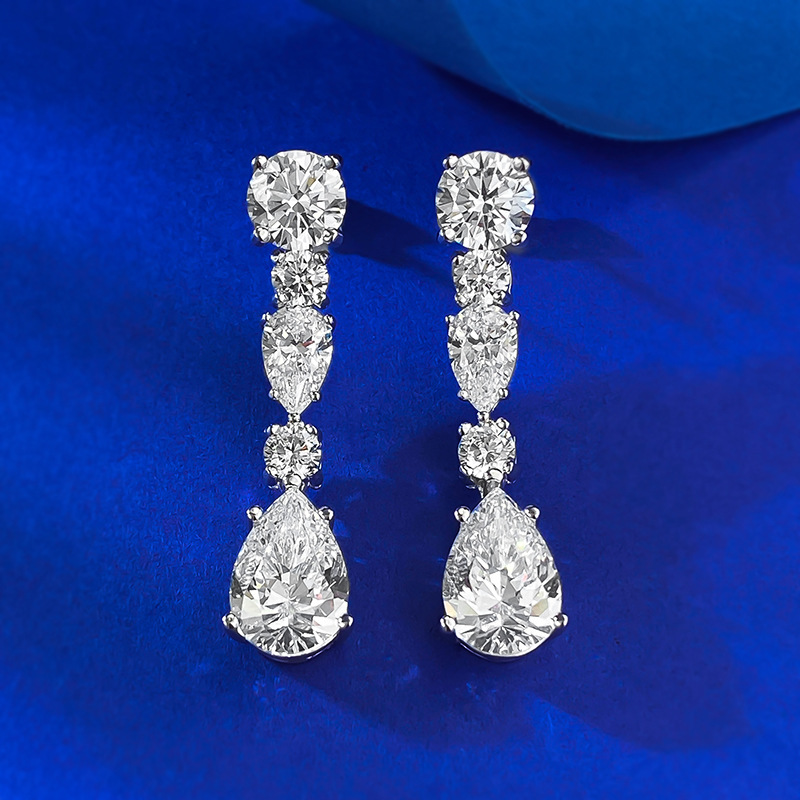 2025 High Quality Sparkling Dangle Earrings Luxury Jewelry Real 100% 925 Sterling Silver Water Drop White Moissanite Diamond Party Dinner Lady Long Ta