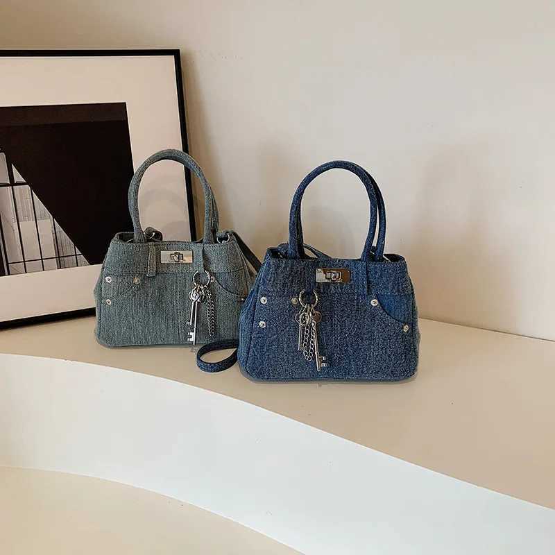 Hot Women Crossbody - Denim Lock Design, Stylish Shoulder Bag For Everyday Use - Design,