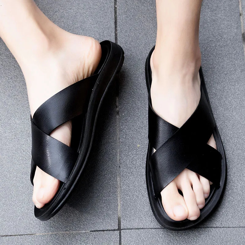 Men Shoes Italian Leather Slippers Men Beach Summer Shoes High Quality Big Size 38-47 Slip on Flats Male Flip Flops Mens Sandals 250310