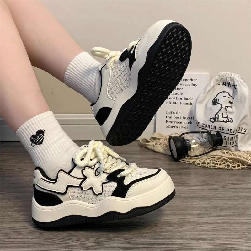2025 New Women's Blue Thick soled Sports Shoes Designer Trendy Fashion Tennis Women's School Flat Shoes Retro Cute Sports Vulcanized Spring 