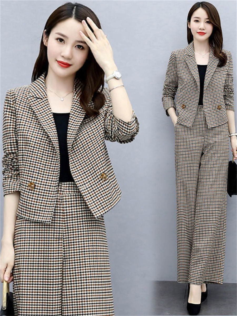 G312Elegant Ladies' Western Plaid Coat and Pants Ensemble - Contemporary Korean Inspired Attire for Transitional Weather