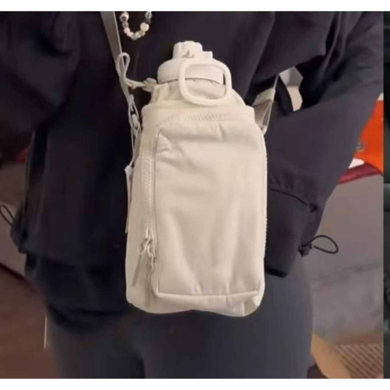 Waterbottle Bag 2L Multi-Function Mobile Phone Bag Men's And Women's Crossbody Shoulder Travel Kettle Bag