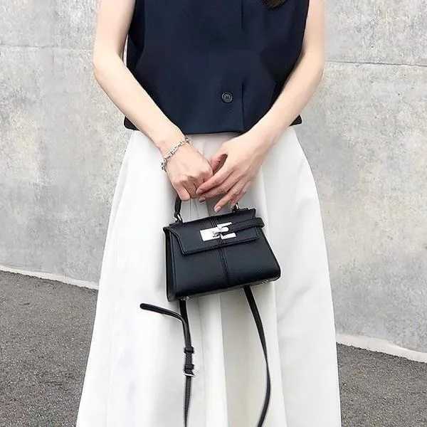 2025 NEW 2025 JW PEI Trapezoidal Leather Wens Bag Versatile hot Crossbody Fiable Niche Handbag Top-handle Handbags shoulder leather Y250313