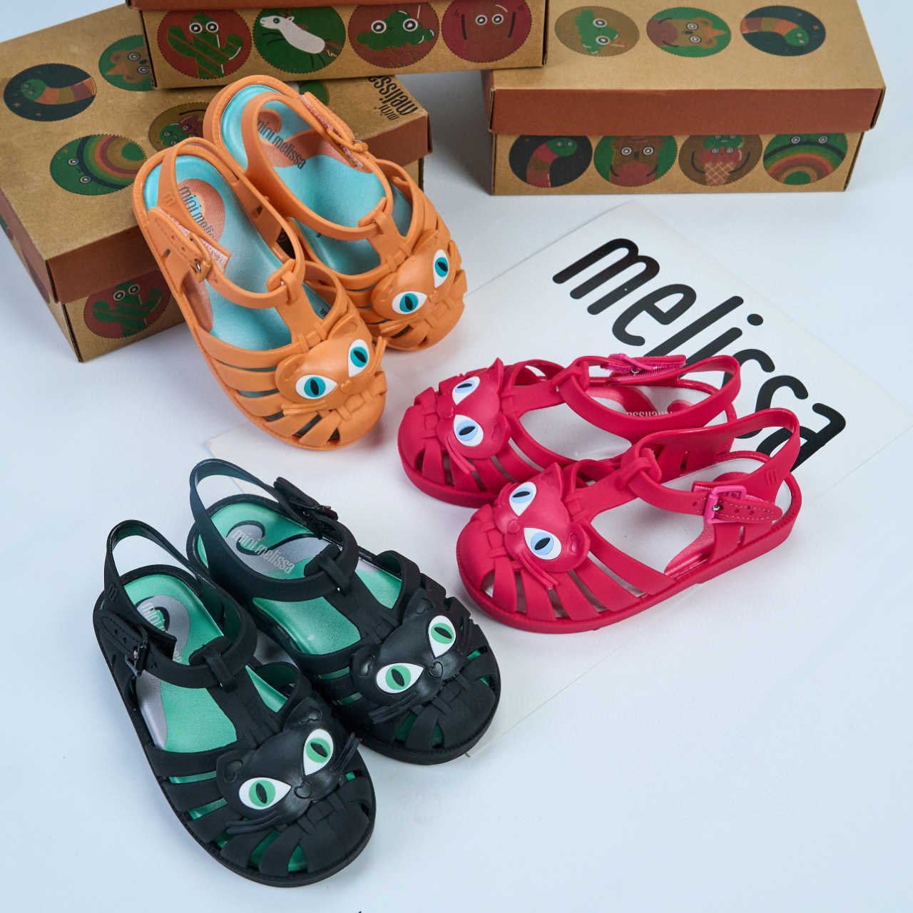 Sandals 2025 new Meisha meli sa childrens shoes jelly shoes hollow cartoon sandals with toe caps beach shoes kitten headsY2503158GLO