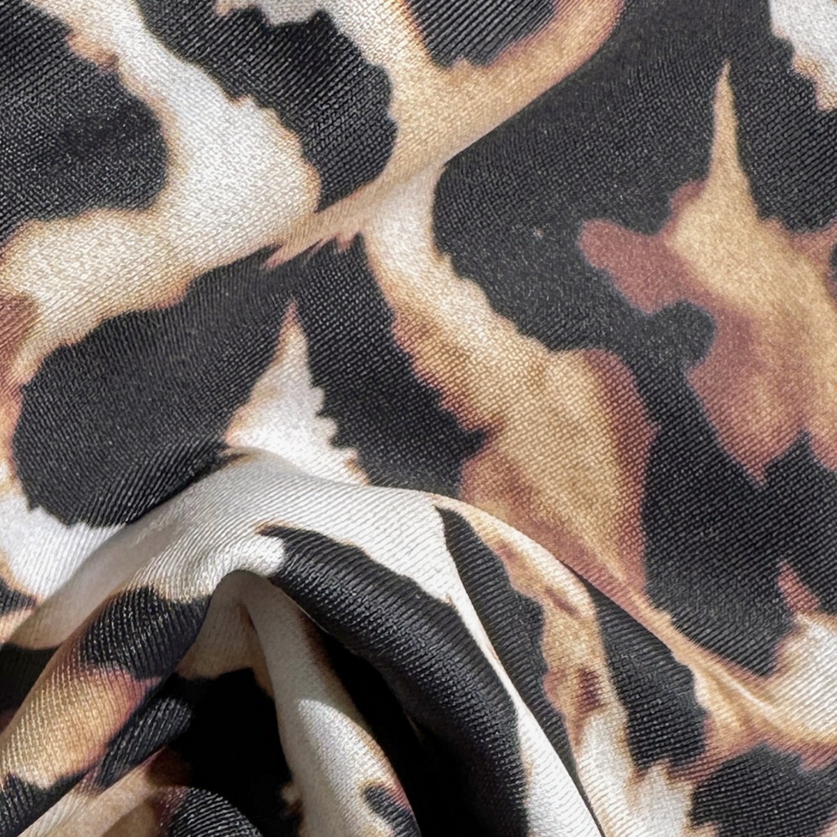 2025 New Product Soft Bag Wide Shoulder Strap T Pants Womens Two Piece Set Sexy Leopard Pattern Bikini Batch 250306