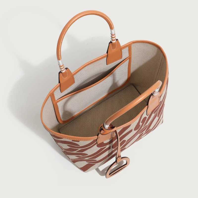 Fashionable womens large capacity Versatile shoulder bag high-quality temperature cross body bag designer luxury handbag Y250314