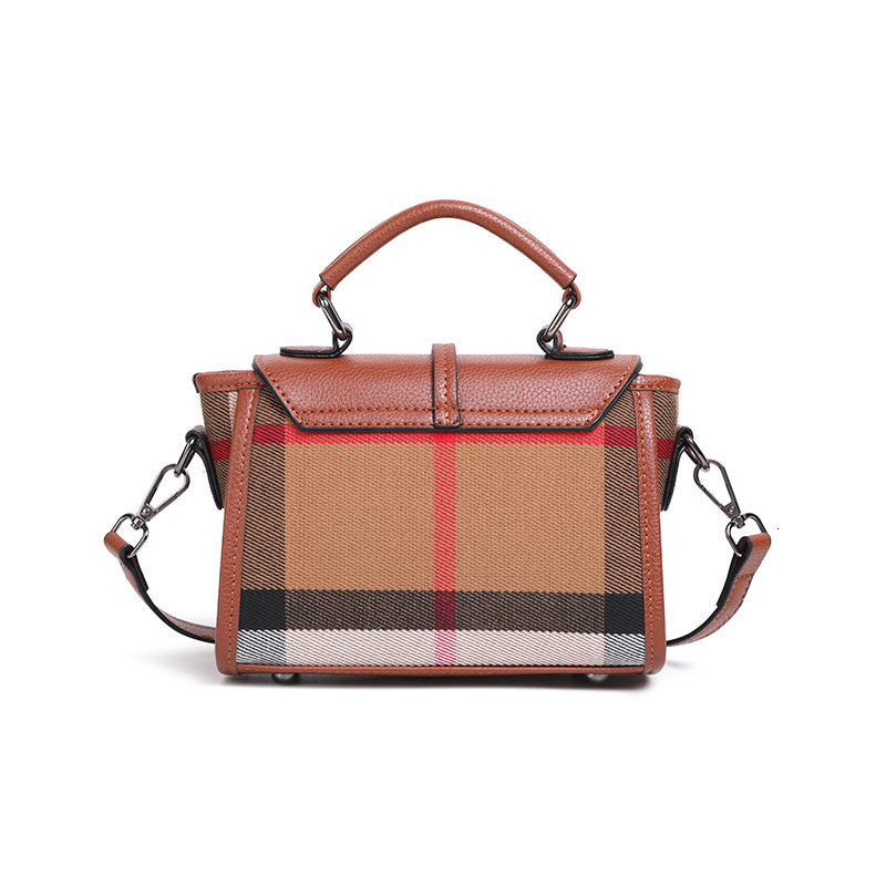 Designer's checkered contrasting color large capacity women's 2025 new shoulder commuting cross-border multifunctional handbag wing bag