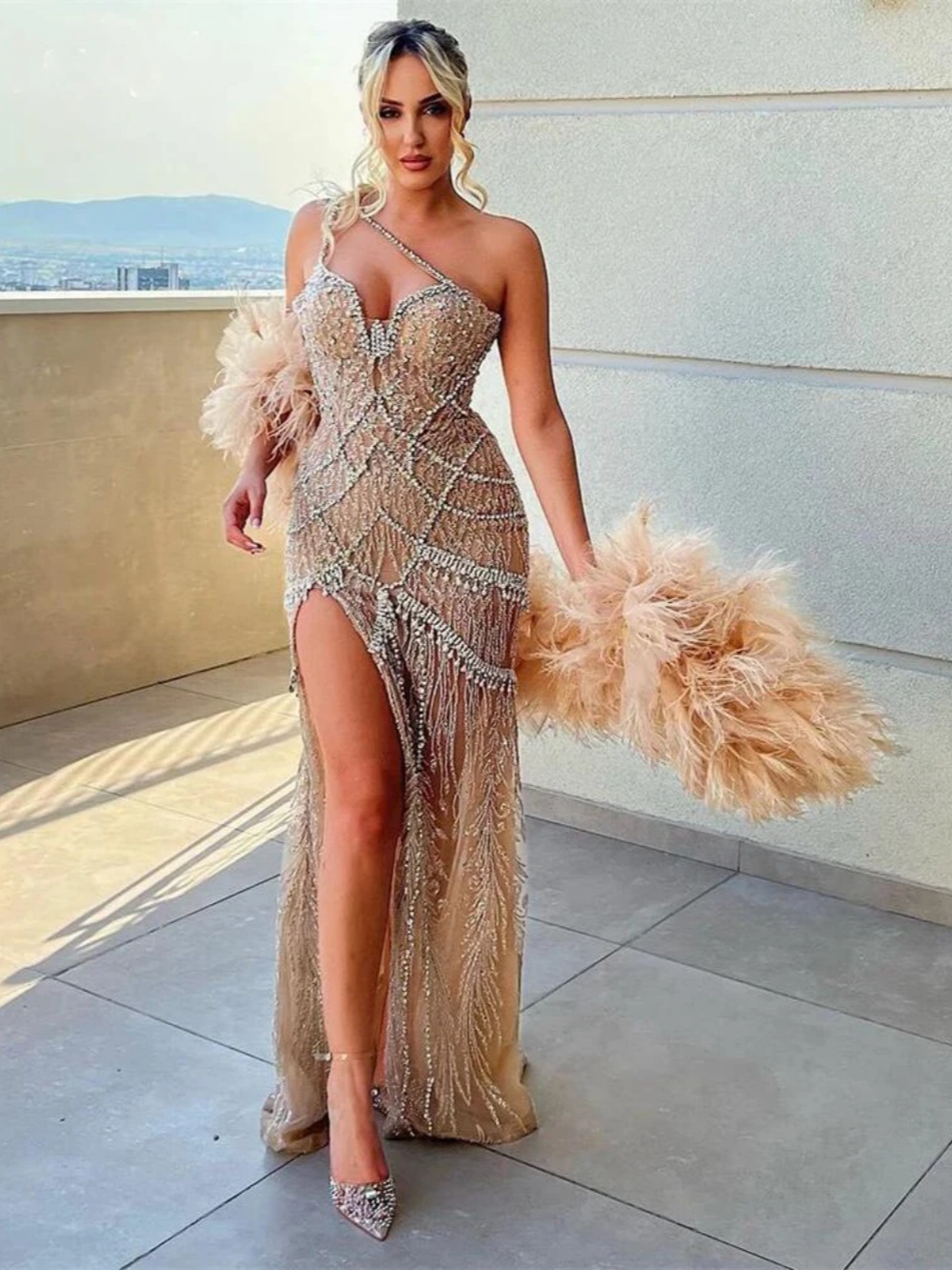 Fashion Mermaid Evening Dress Beaded Feather One Shoulder Prom Gown Lace Sequins Illusion Sleeveless Party Dresses Customized