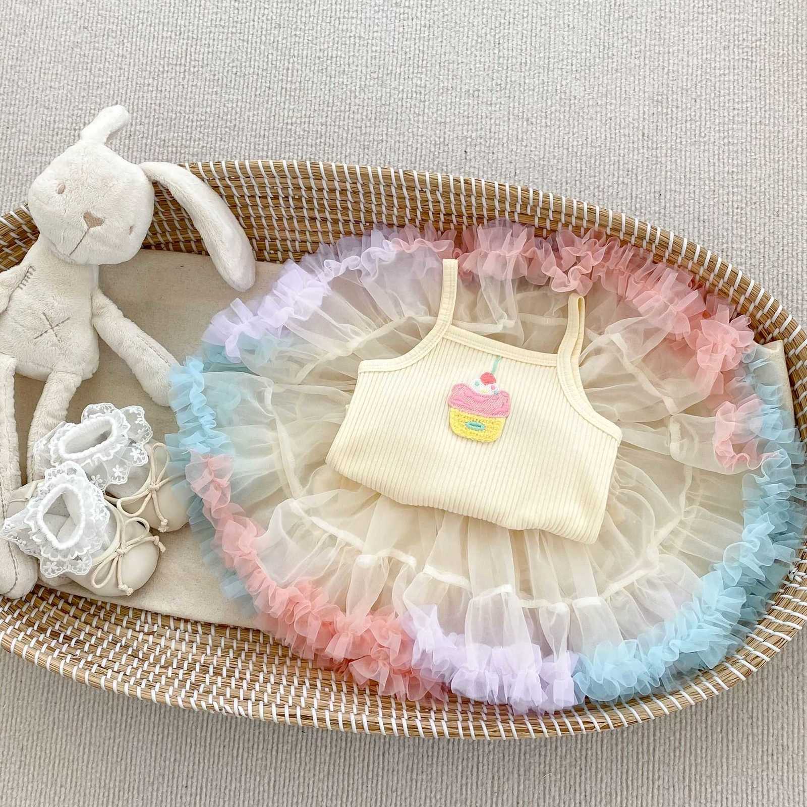 Girl's Dresses Ins summer girl baby half skirt set cute little camisole top+mesh fluffy cake skirt two-piece set