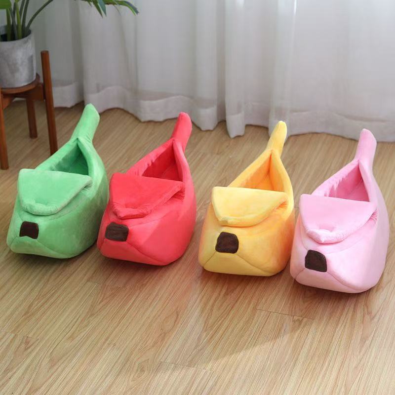 Dog Cat Litter Semi-Enclosed Pet Bed: Cozy All-Season Banana Design, Easy Clean, Non-Sticky Hair with Delivery Blanket Free shipping