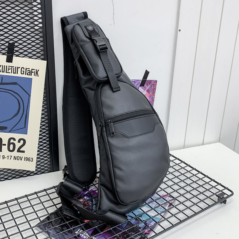 Outdoor high-capacity chest sports shoulder crossbody designer bags men's travel backpack, multi compartment waterproof cycling bag