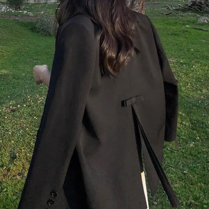 K313Spring/Autumn Commuting Outfit in Hong Kong Style - Sleek Gray and Black Design 2025