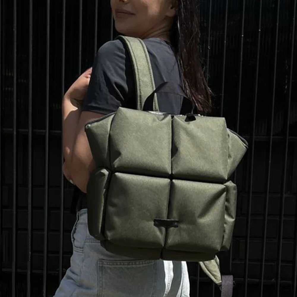 New Arrival Fashion designer womens backpack winter quilted shoulder bag womens space cushion handbag large travel bag unisex fashion T250315