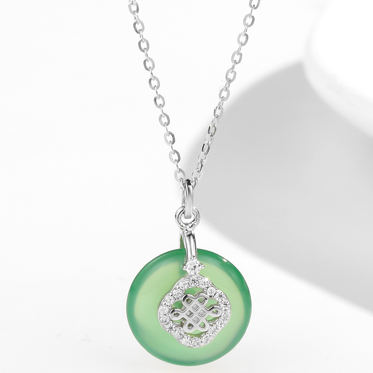 S925 Necklace Women's Net Red Sterling Silver Safe Buckle Japan And South Korea Style Fashion Zircon Small New Emerald Jade Necklace Jewelry