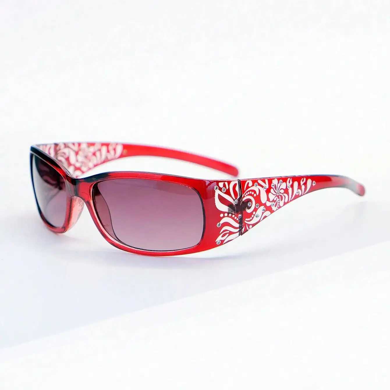 Fashionable New Y2K Womens Pattern Relief Square Small Frame Sunglasses Vintage Style Elegant Summer Vacation Beach Glasses W250315