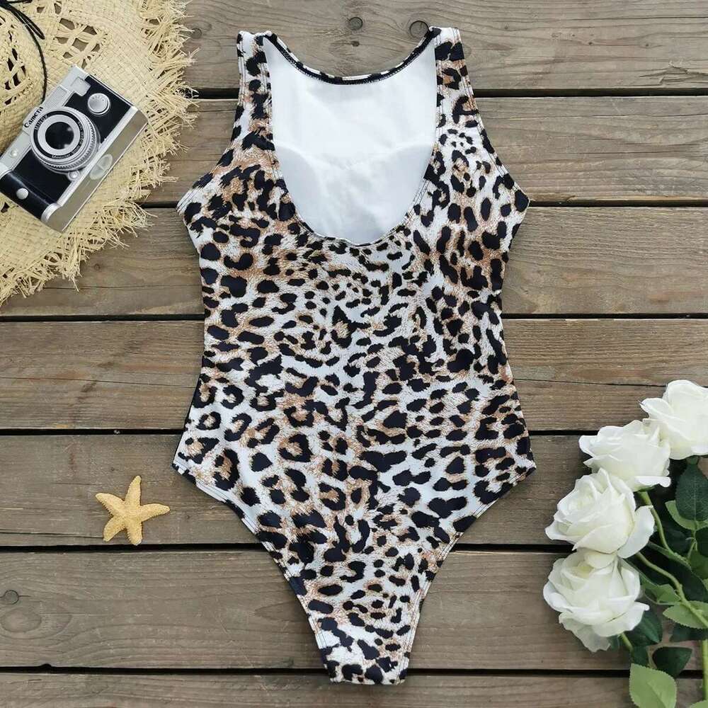Classic printed lace up printed one-piece swimsuit for women, push up flower one-piece set for beach wear, women's swimsuit