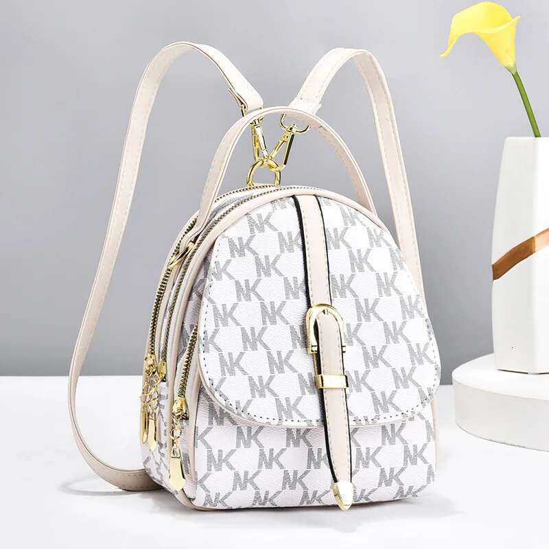 2025 New Fashion Letter Printed Leather Women's Backpack Designer Women's Shoulder Bag Women's Small Backpack Multi Pocket Women's