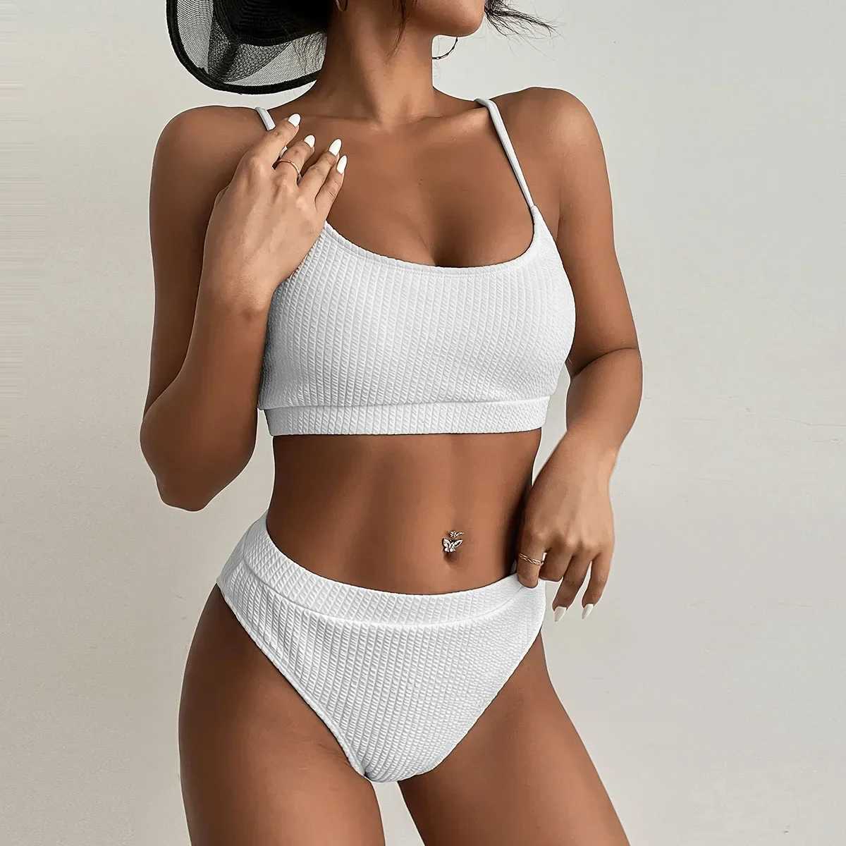 Sexy solid yellow bikini 2024 flawless high cut patch womens swimsuit independent beach swimsuit high waist swimsuit Biquini newXJ250315
