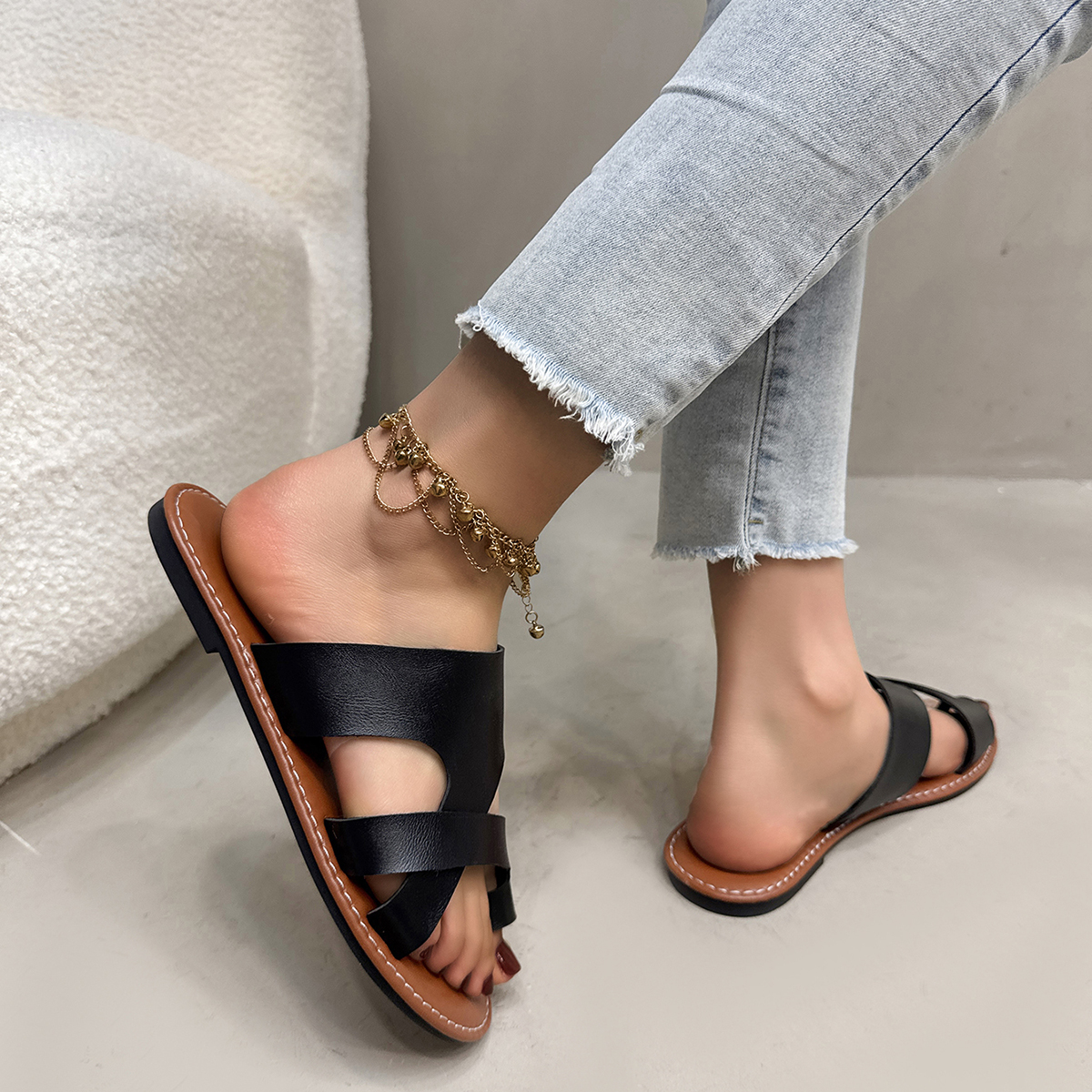 Casual Women's Open-Toe Shoes - Breathable & Versatile Flat Sandals
