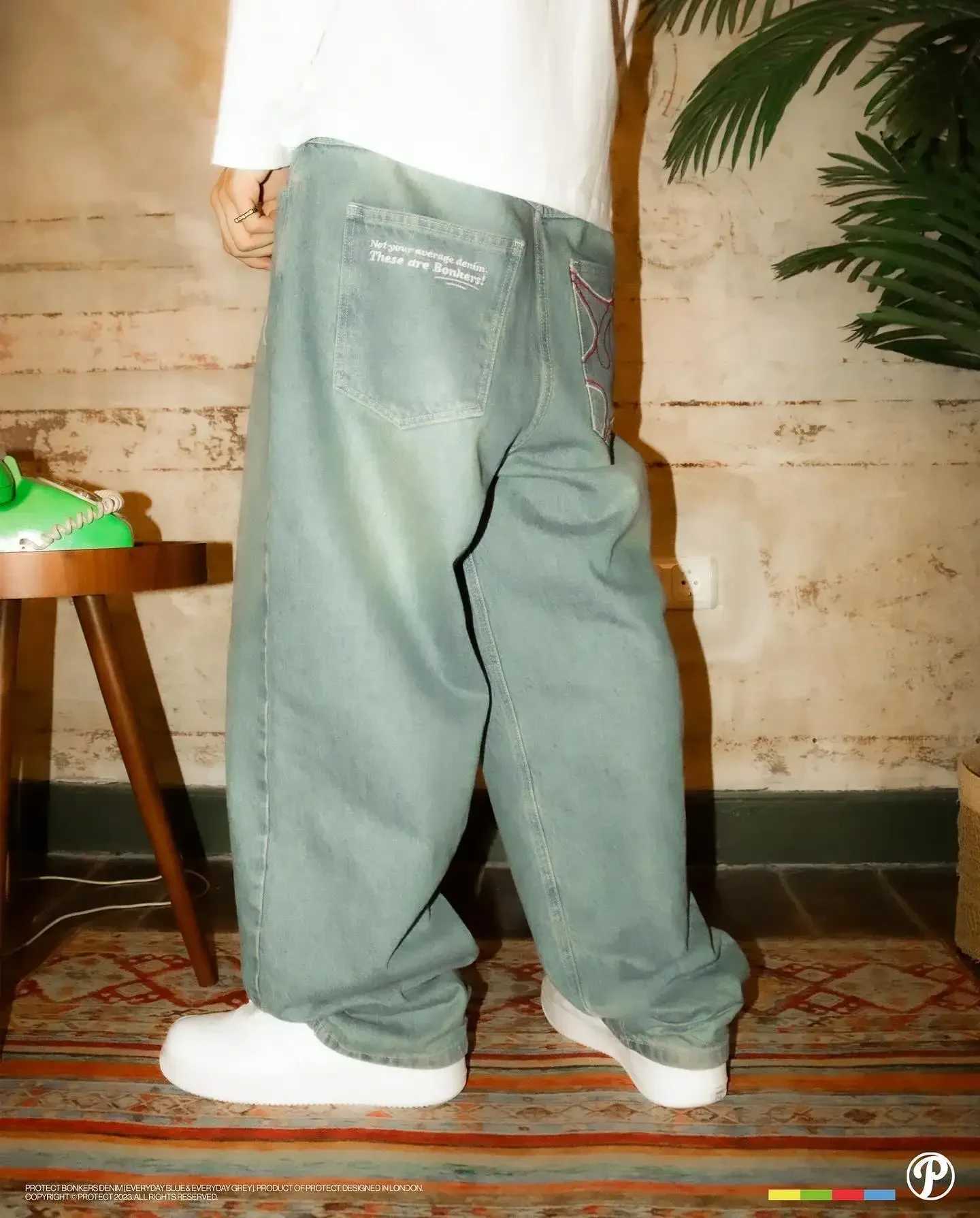 Protect Streetwear Jeans Y2K Mens Pants Harajuku Hip Hop Alphabet Embroidery Retro Blue Pocket Jeans High Waist Wide Legs TrouserT250319