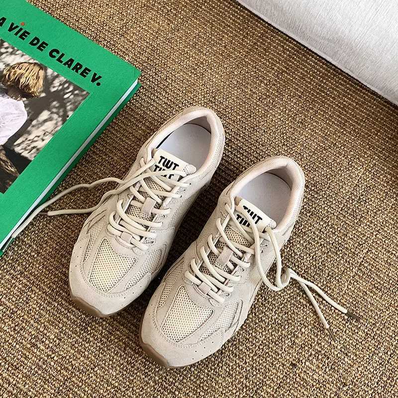 Womens sports shoes spring/summer 2025 new leather retro fashion casual apartment womens lace German training shoes women Y250315