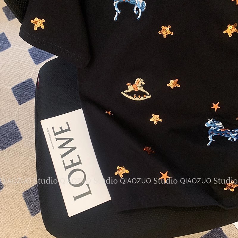 Outlets~American Style Design, Niche Short Sleeved T-Shirt, Women's Summer Chic Loose Top
