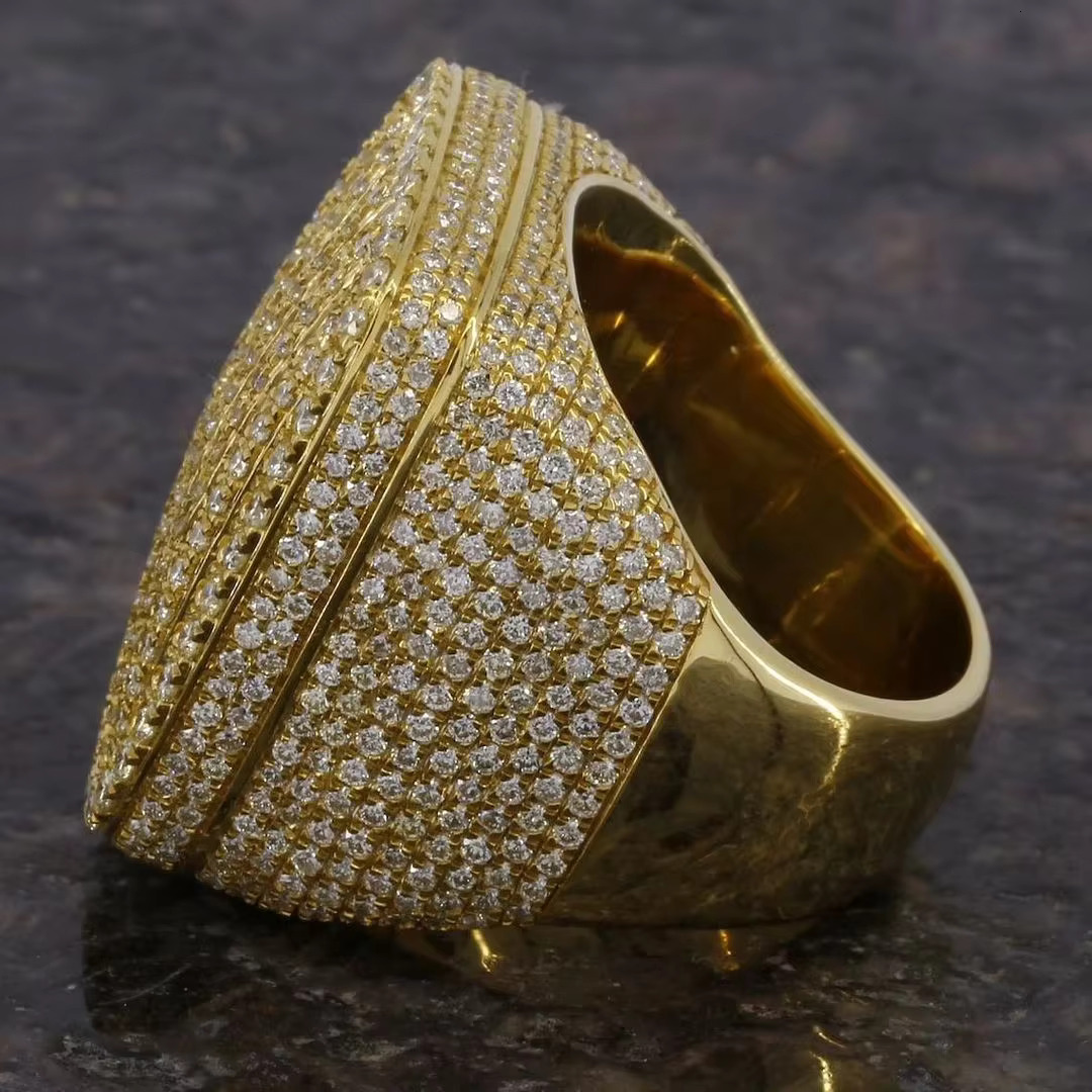 Sparkling Round and Baguette Cut VVs Lab Grown Diamonds Iced Out Hip Hop 10K Yellow Gold Ring for Men