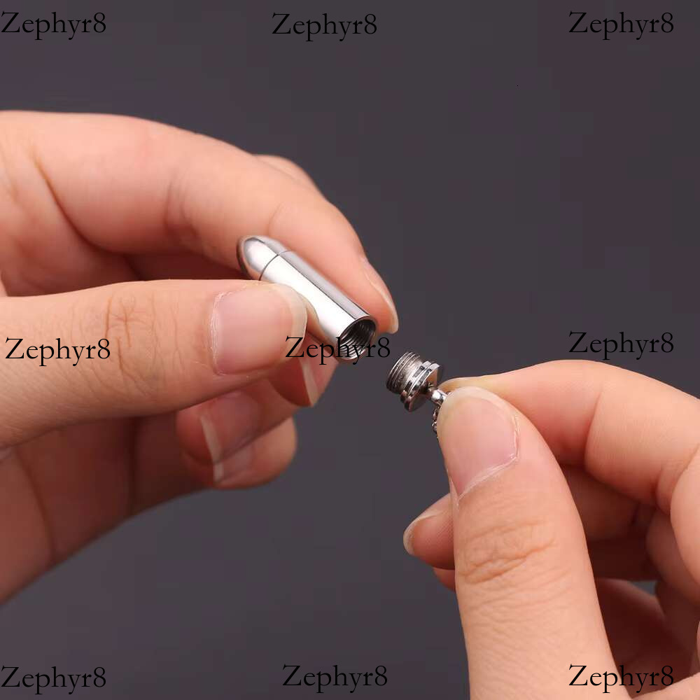 Hip Hop Pendant Necklaces for Men Design k Chain Pop Punk Stainless Steel Detachable Bullet Shaped Mens Necklace Gift