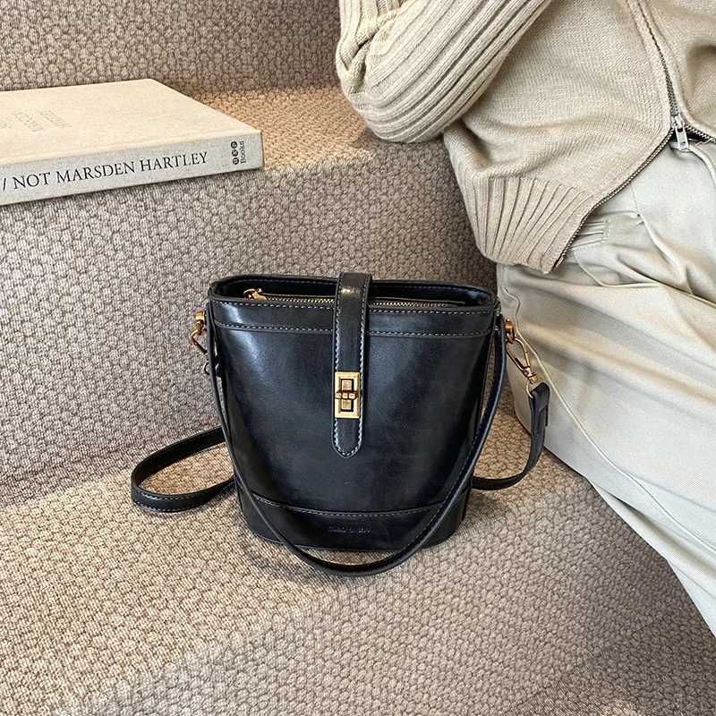 Ladies Classic Luxury Hand Bags Designer Women Leather Shoulder Bag Crossbody Bag Messager Popular Elegant Y250315