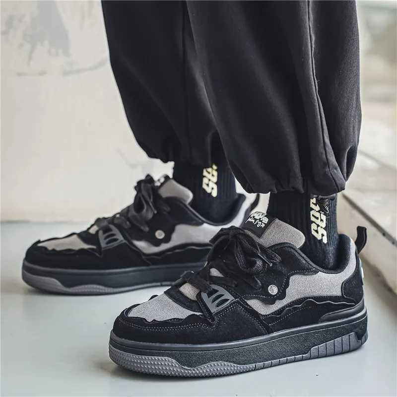 Mens Skateboarding Shoes Autumn Korean Edition Trend Casual Sports Shoes Army Green Lace Canvas Shoes Fashion Sports Shoes Y250315