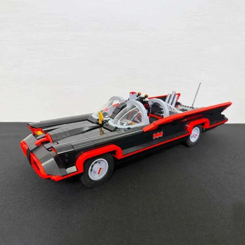 Miniso The Classic Tv Series Bat Car 76328 Building Blocks Mobile Car Model B Toys for Children Boys Christmas Gifts Y250315