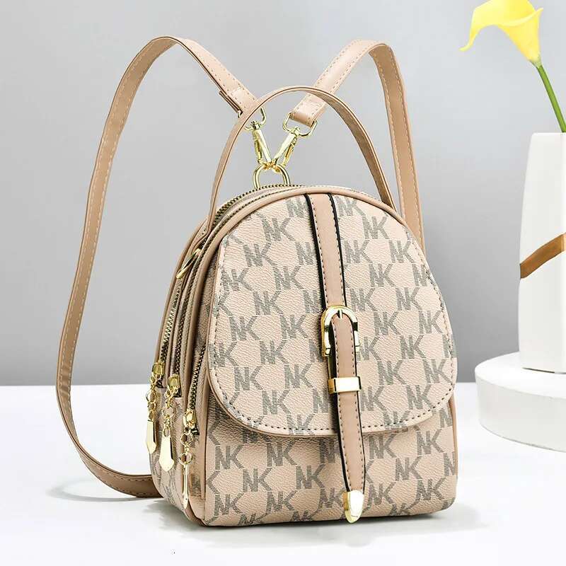 2025 New Fashion Letter Printed Leather Women's Backpack Designer Women's Shoulder Bag Women's Small Backpack Multi Pocket Women's