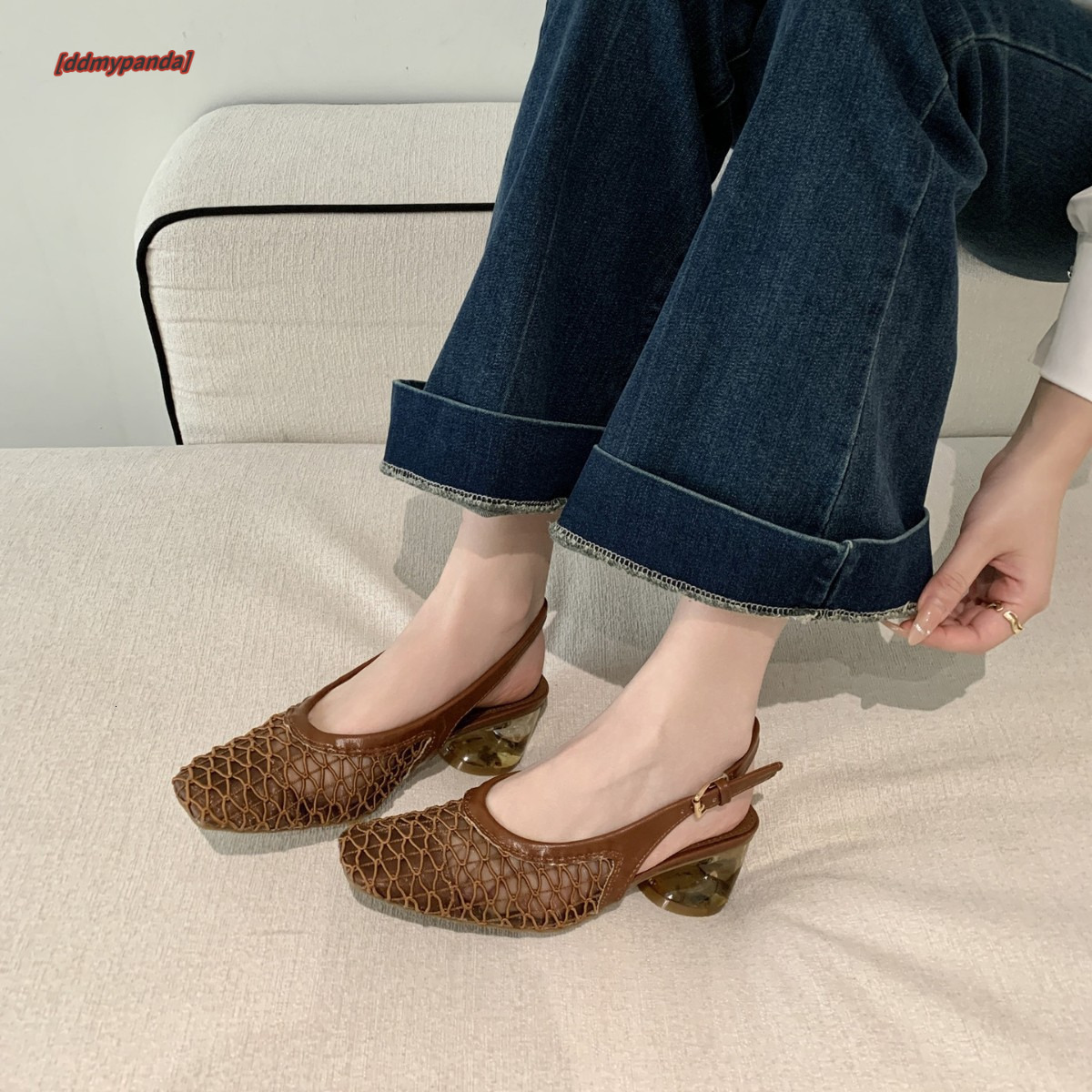 Uniquely designed woven toe cap sandals spring 2025, with a minimalist mesh and thick heels for women ddmypanda