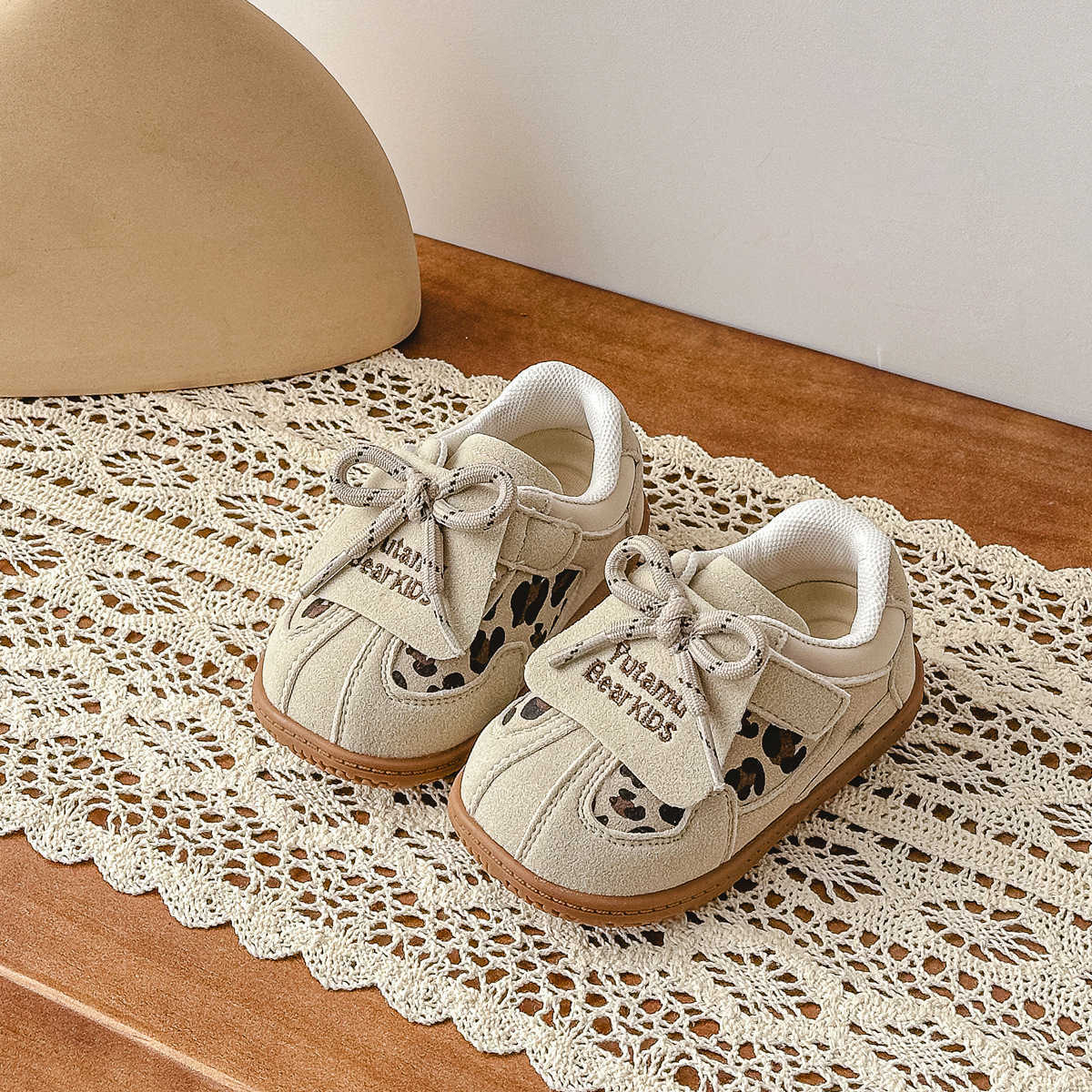 Athletic Outdoor Baby Leopard Pattern Board Shoes 2025 Spring Edition Childrens Casual Shoes for Boys and Girls 13 Years Old Single Shoes Baby Soft Bo