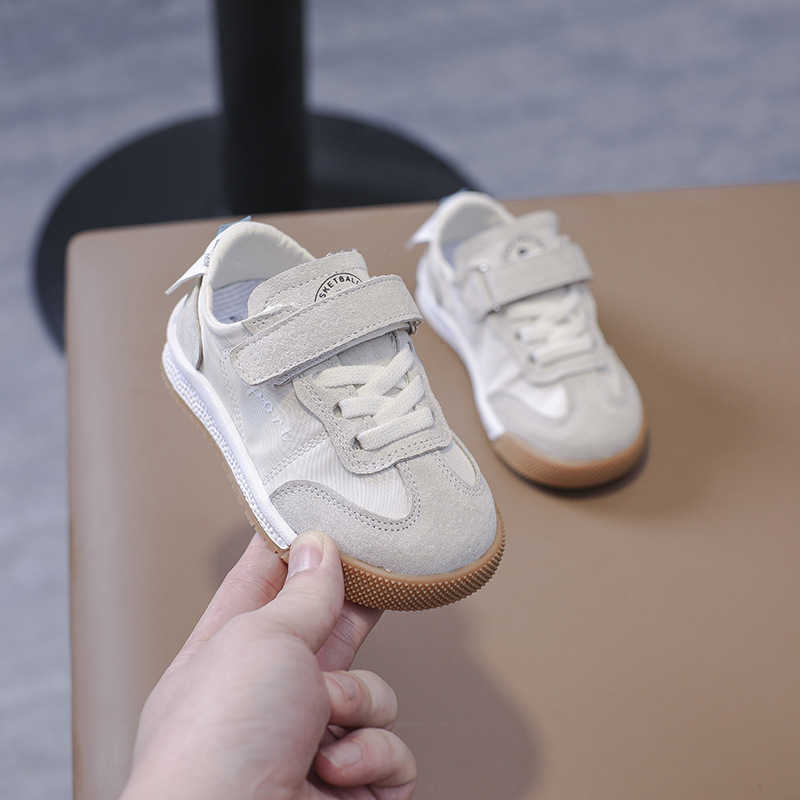 Athletic Outdoor Girls shoes anti slip soft sole Velcro casual shoes boys sports shoes fashionable board shoes breathable leather training shoesY25031