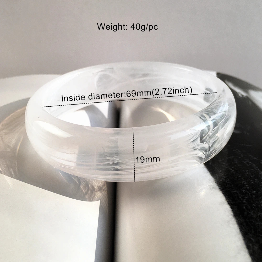 UJBOX Color Plus Size Short and Fat Bracelet Womens Acrylic Wide Wrist Declaration Jewelry Gift Wholesale 250313
