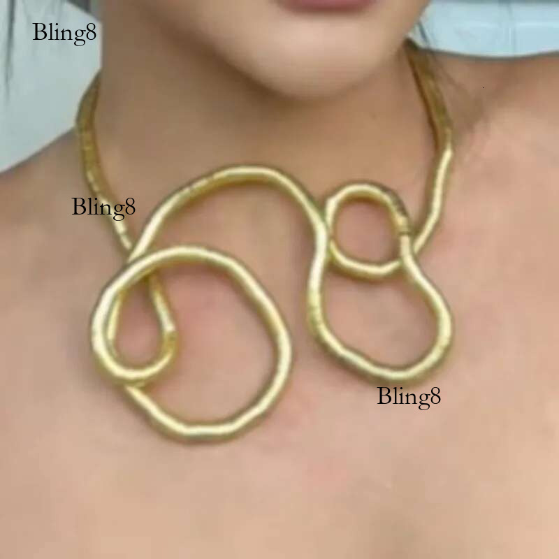 Men and Women Punk Hip-hop Style Snake Necklace Collarbone Bracelet Personalised Twistable Adjustable Snakebone Chain