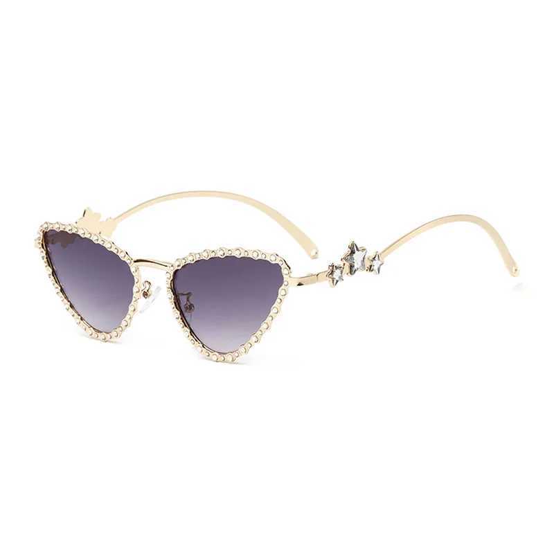 New Luxury Cat Eye Diamond Sunglasses Women Fashion Trend Sexy Woman Sun Glasses Star Metal Frame Sunglasses UV400 Eyewear W250315