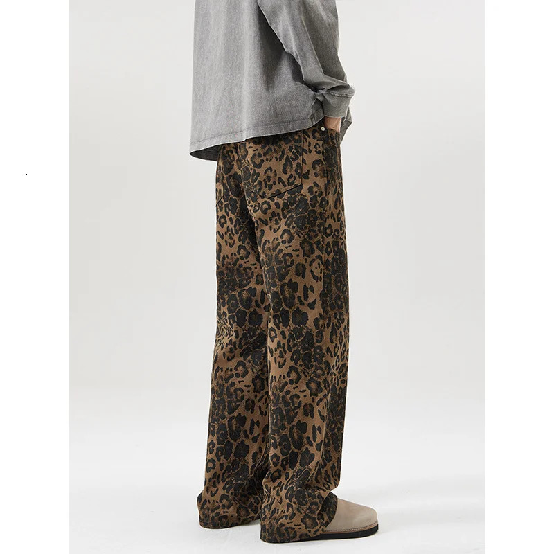 Mens jeans Baggy Casual American style Leopard print Vintage pants Straight High Street fashion Hip hop Trousers for men 250314